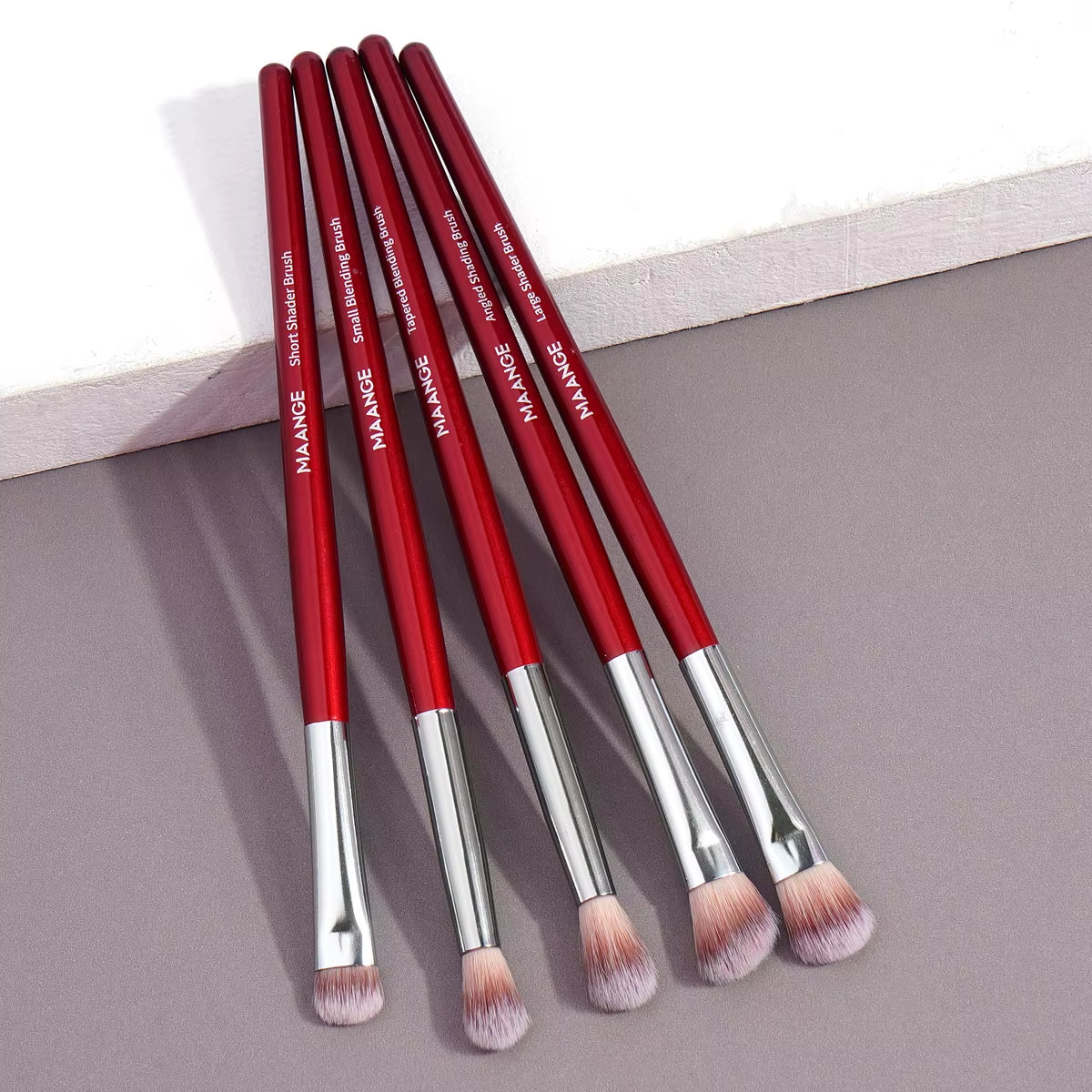 5PCS Eye Shadow Makeup Brush Set Concealer Brush Eye Cosmetic Soft Bristles Shader Brush Portable Beauty Makeup Tools